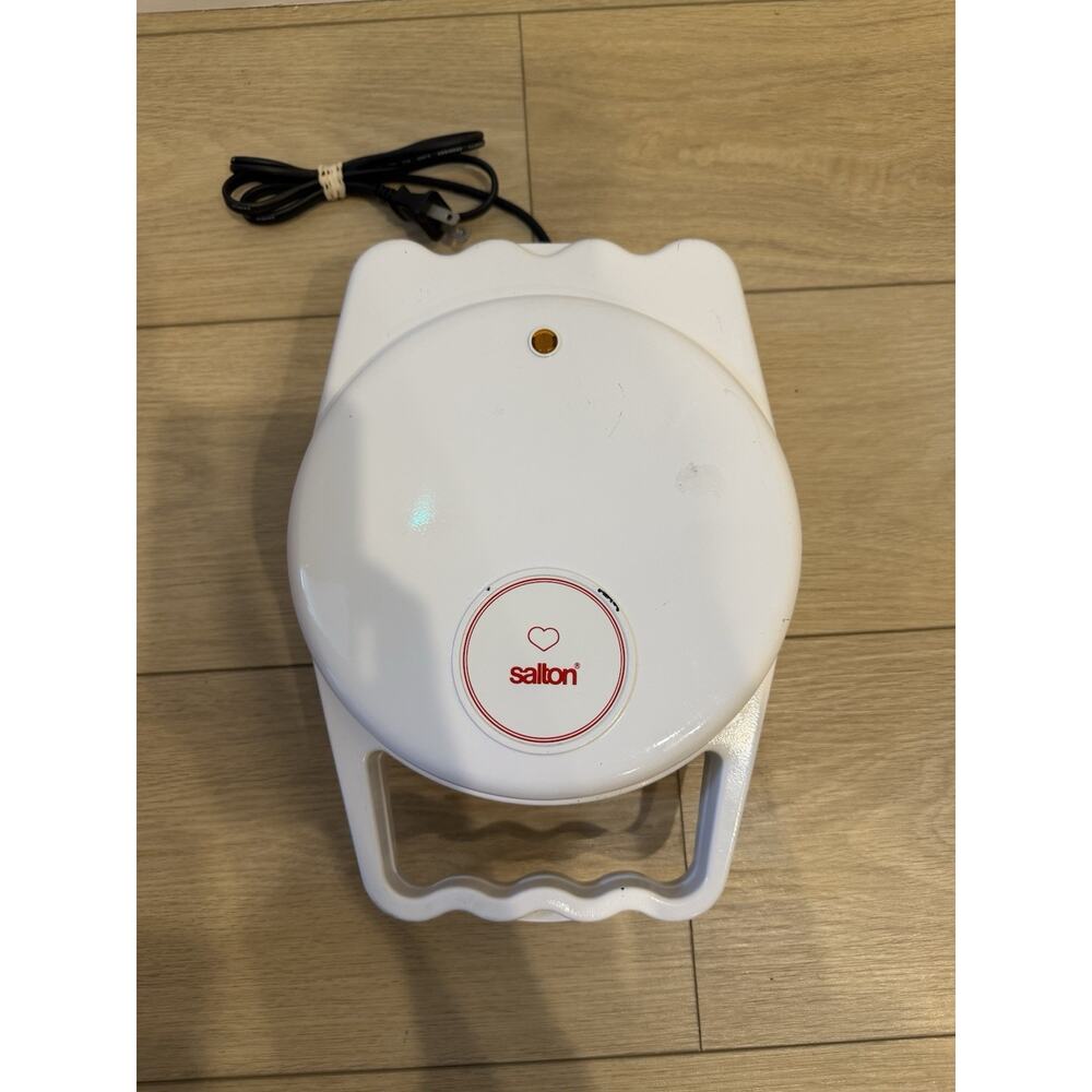Salton Hearts Delight 5-HEARTS Waffle Maker Iron Model WM-5a TESTED WORKS